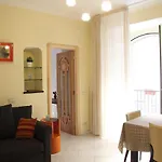 Donna Rosa Napoli centro Apartment